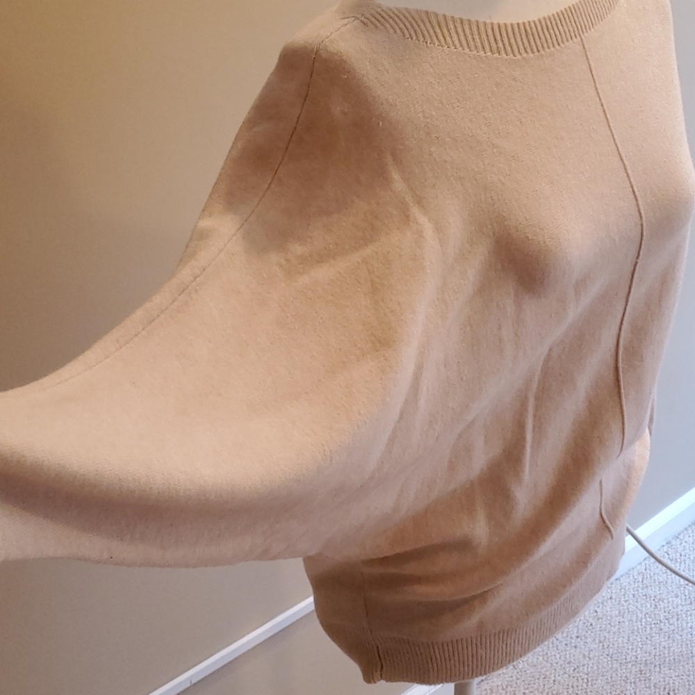 Sweater - Picture 2 of 3